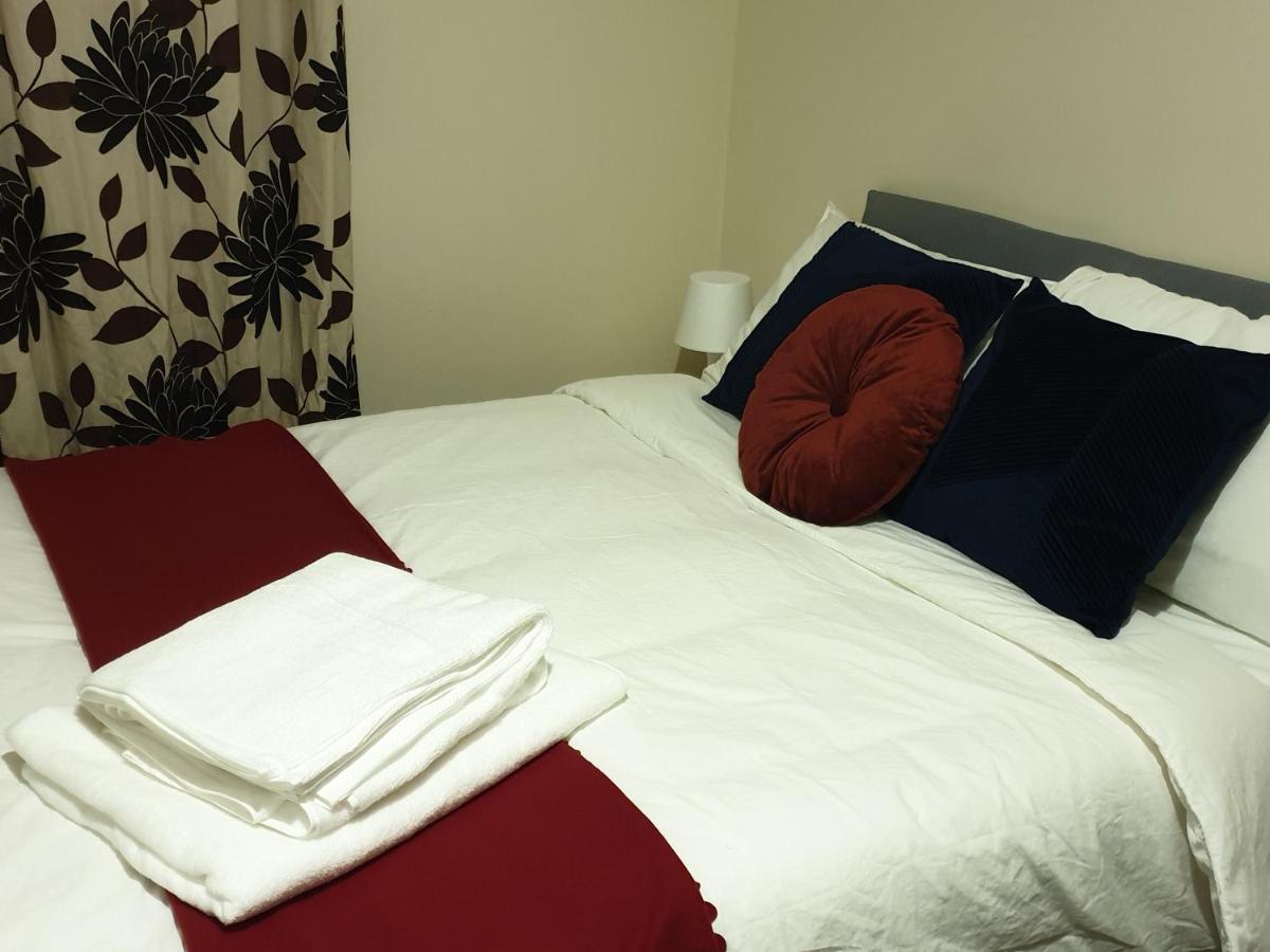 2 Bedroom Lovely Apartment In Woolwich London Luaran gambar